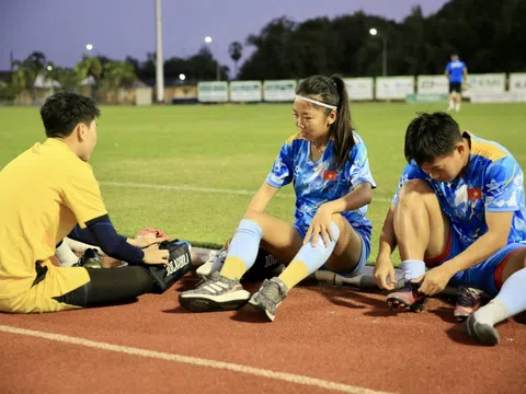 Đội tuyển nữ Việt Nam tích cực tập luyện, sẵn sàng cho trận đấu với Philippines