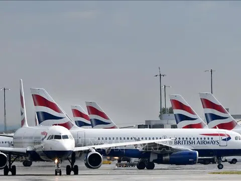Các hãng hàng không châu Âu đồng ý hoàn tiền vé máy bay bị hủy chuyến vì đại dịch