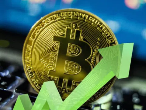 Bitcoin vượt mức 65.000 USD/BTC