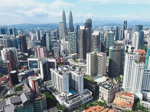 Fitch Solutions: Kinh tế Malaysia sẽ phục hồi trong năm 2022