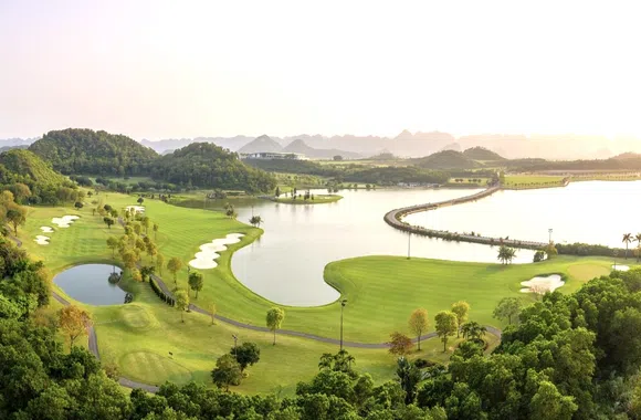 Tỉnh Nghệ An đề xuất chuyển đổi hơn 200ha rừng làm dự án sân golf