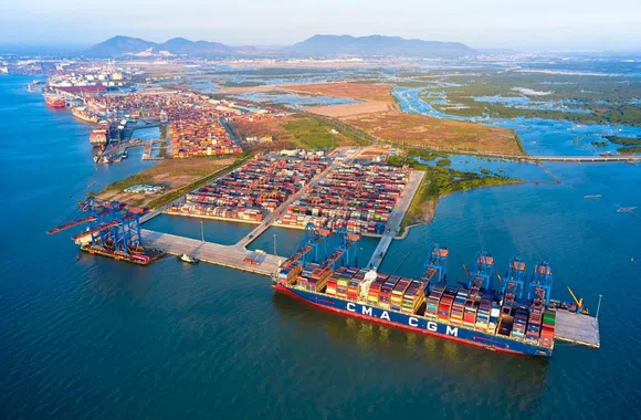 Công nghiệp hàng hải tạo nền tảng phát triển kinh tế biển