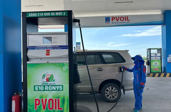 Sau 1 tháng tiêu thụ, xăng E10 bước đầu "phủ sóng" toàn quốc
