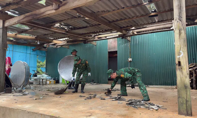 Giông lốc liên tiếp, hơn 60 hộ dân miền núi Nghệ An bị thiệt hại