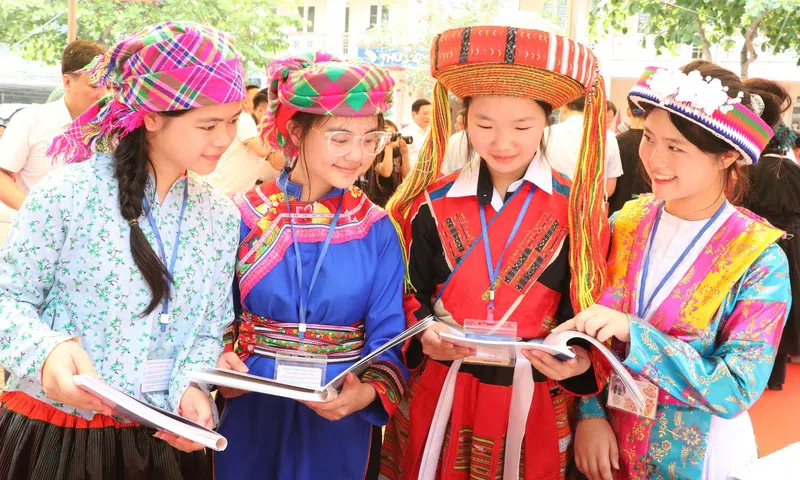 Tuyên Quang thúc đẩy văn hóa đọc gắn với chuyển đổi số, phát triển nguồn lực tri thức