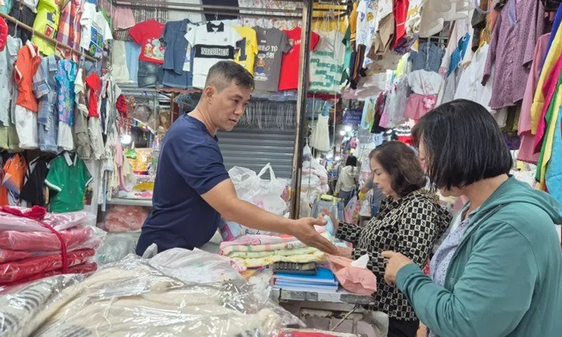 Ngưỡng doanh thu 1 tỷ đồng và những lưu ý về thuế VAT với hộ kinh doanh